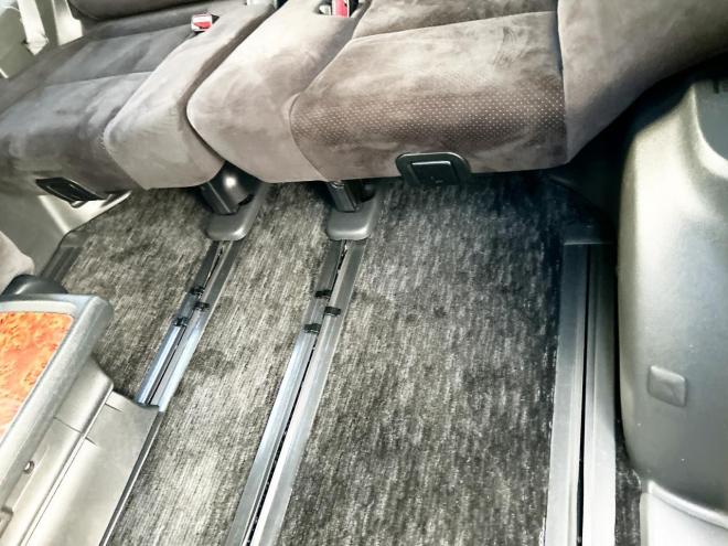 ヴェルファイア2.4ZプラチナセレクションⅡ 4WD　ローンが不安な方＜優遇ローン＞両側パワースライドドア　純正ナビ　バックカメラ 4WD