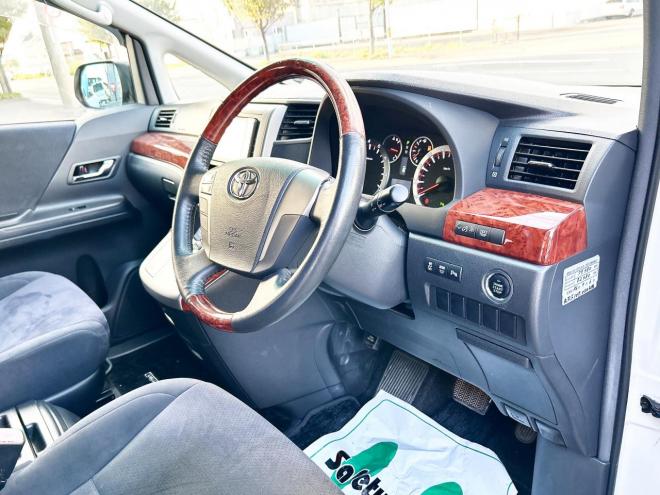 ヴェルファイア2.4ZプラチナセレクションⅡ 4WD　ローンが不安な方＜優遇ローン＞両側パワースライドドア　純正ナビ　バックカメラ 4WD