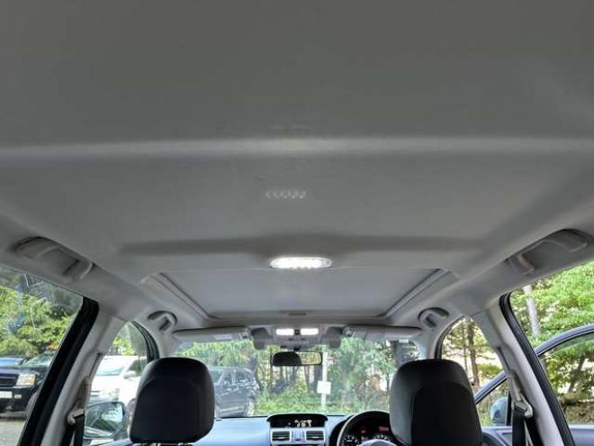 フォレスター2.0XT アイサイト 4WD　ターボ　記録簿　パワステ　パワーウィンドウ　サンルーフ　社外ナビ　ワンセグ　バックカメラ　純正アルミ　ABS　キーレス　ETC　電動リアゲート　シートヒーター　電動シート　盗難防止装置　クルコン 2000