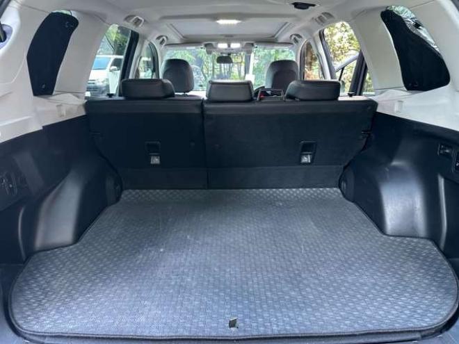 フォレスター2.0XT アイサイト 4WD　ターボ　記録簿　パワステ　パワーウィンドウ　サンルーフ　社外ナビ　ワンセグ　バックカメラ　純正アルミ　ABS　キーレス　ETC　電動リアゲート　シートヒーター　電動シート　盗難防止装置　クルコン 2000