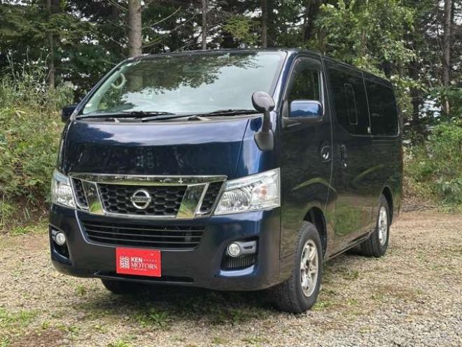 キャラバンNV350 2.5 プレミアムGX ロングボディ ディーゼルターボ 4WD　パワステ　パワーウィンドウ　純正ナビ　社外アルミ　ABS　リアヒーター　フルセグ　バックカメラ　ETC　キーレス　両側スライドドア 2500