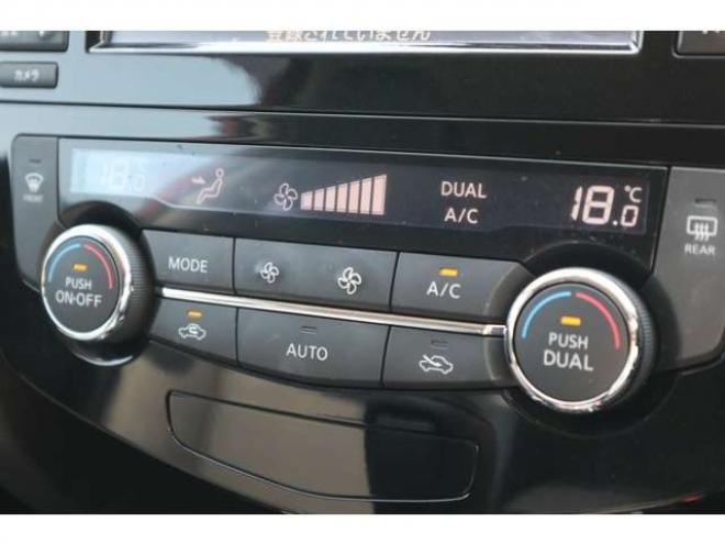 エクストレイル2.0 20Xtt エマージェンシーブレーキパッケージ 2列車 4WD　純正ナビ　全方位カメラ　ETC ハンズフリー付き電動バックドア　LEDヘッドライト　エマージェンシーブレーキサポート 2000