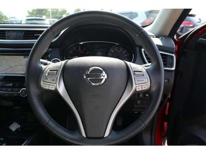 エクストレイル2.0 20Xtt エマージェンシーブレーキパッケージ 2列車 4WD　純正ナビ　全方位カメラ　ETC ハンズフリー付き電動バックドア　LEDヘッドライト　エマージェンシーブレーキサポート 2000