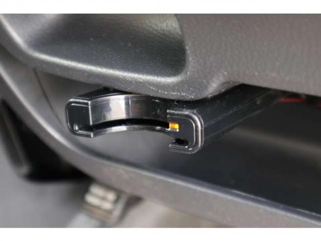 モコX FOUR 4WD　ディスプレイ付CDプレイヤー　ETC　純正エンジンスターター　シートヒーター 660