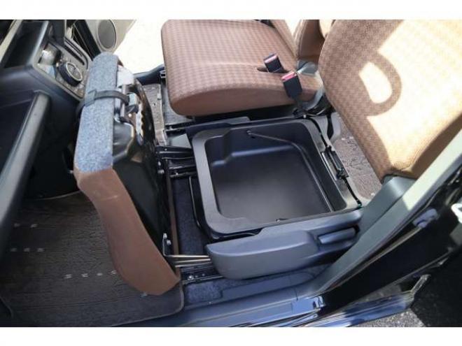 モコX FOUR 4WD　ディスプレイ付CDプレイヤー　ETC　純正エンジンスターター　シートヒーター 660