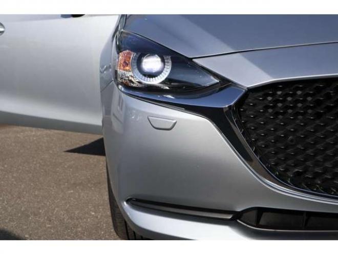 MAZDA21.5 15S 4WD　純正ナビ　ETC　LEDライト　車線逸脱警報　パーキングセンサー　ヘッドライトウォッシャー　車線逸脱警報　オートライト 1500