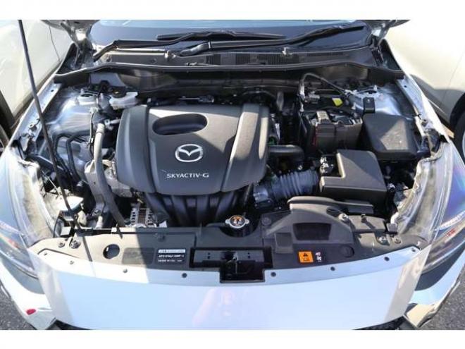 MAZDA21.5 15S 4WD　純正ナビ　ETC　LEDライト　車線逸脱警報　パーキングセンサー　ヘッドライトウォッシャー　車線逸脱警報　オートライト 1500