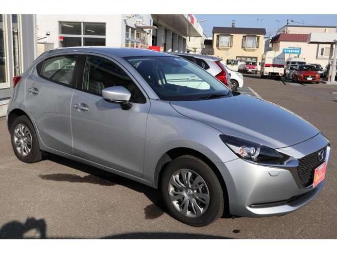 MAZDA21.5 15S 4WD　純正ナビ　ETC　LEDライト　車線逸脱警報　パーキングセンサー　ヘッドライトウォッシャー　車線逸脱警報　オートライト 1500