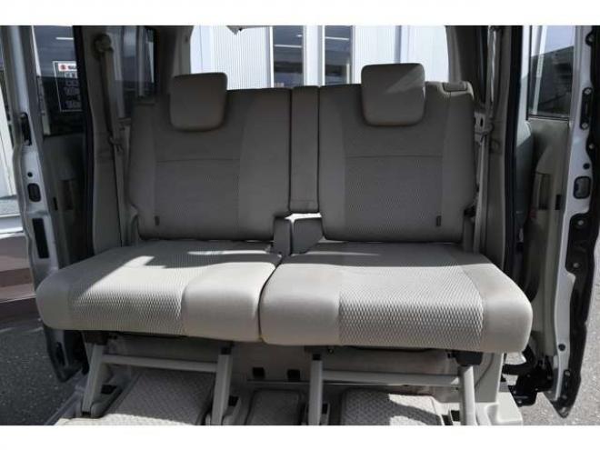 タウンボックスG ハイルーフ 4WD　社外ワンセグナビ　Bluetooth ETC　オートライト　シートヒーター　助手席側電動スライドドア　衝突軽減ブレーキ 660
