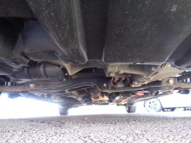 アクア1.5 L　社外ナビ　バックカメラ　キーレス 2WD 1500