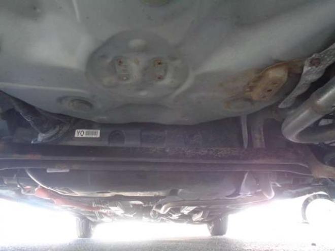 アクア1.5 L　社外ナビ　バックカメラ　キーレス 2WD 1500