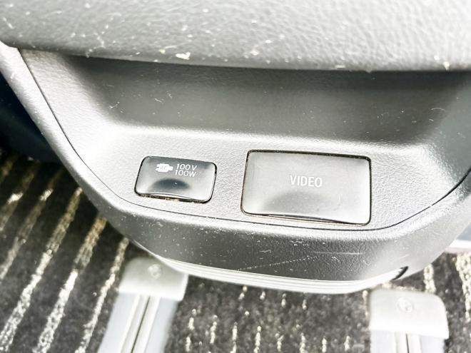 ヴェルファイアハイブリッド2.4ZR 4WD　ローンが不安な方＜優遇ローン＞本州仕入　ダブルサンルーフ　両側パワースライドドア 4WD