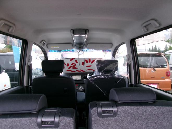 タントエクゼ カスタム S 4WD 660 5Dr