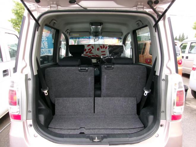 タントエクゼ カスタム S 4WD 660 5Dr