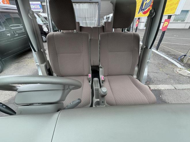 エブリィEVERY VAN 4WD JION TURBO寒冷地仕様　軽快軽ぱこ入庫　地デジナビ　キーレス　リアヒーター　エンジンオイル交換　フロントパット交換　ファンベルト交換　AFT交換　 4WD 660 5Dr