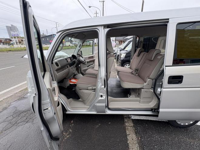 エブリィEVERY VAN 4WD JION TURBO寒冷地仕様　軽快軽ぱこ入庫　地デジナビ　キーレス　リアヒーター　エンジンオイル交換　フロントパット交換　ファンベルト交換　AFT交換　 4WD 660 5Dr
