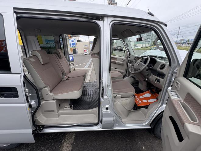 エブリィEVERY VAN 4WD JION TURBO寒冷地仕様　軽快軽ぱこ入庫　地デジナビ　キーレス　リアヒーター　エンジンオイル交換　フロントパット交換　ファンベルト交換　AFT交換　 4WD 660 5Dr