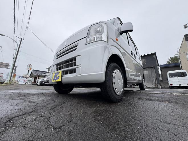 エブリィEVERY VAN 4WD JION TURBO寒冷地仕様　軽快軽ぱこ入庫　地デジナビ　キーレス　リアヒーター　エンジンオイル交換　フロントパット交換　ファンベルト交換　AFT交換　 4WD 660 5Dr