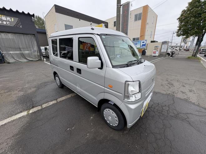 エブリィEVERY VAN 4WD JION TURBO寒冷地仕様　軽快軽ぱこ入庫　地デジナビ　キーレス　リアヒーター　エンジンオイル交換　フロントパット交換　ファンベルト交換　AFT交換　 4WD 660 5Dr