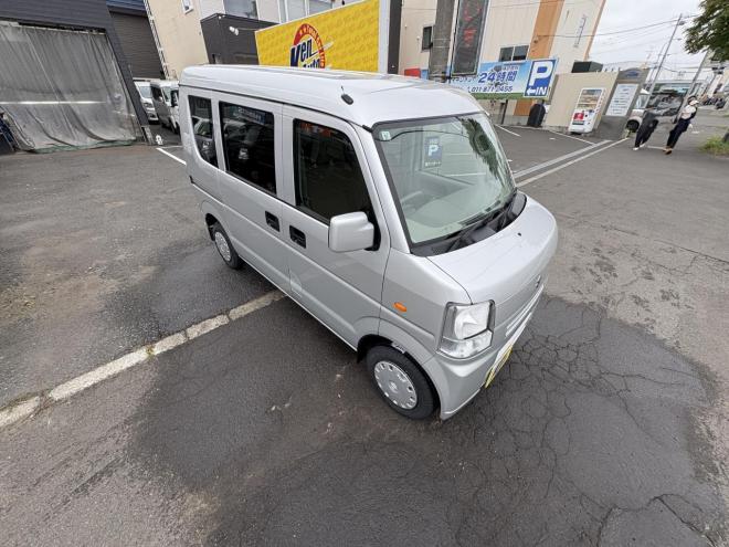 エブリィEVERY VAN 4WD JION TURBO寒冷地仕様　軽快軽ぱこ入庫　地デジナビ　キーレス　リアヒーター　エンジンオイル交換　フロントパット交換　ファンベルト交換　AFT交換　 4WD 660 5Dr