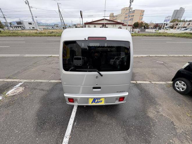 エブリィEVERY VAN 4WD JION TURBO寒冷地仕様　軽快軽ぱこ入庫　地デジナビ　キーレス　リアヒーター　エンジンオイル交換　フロントパット交換　ファンベルト交換　AFT交換　 4WD 660 5Dr