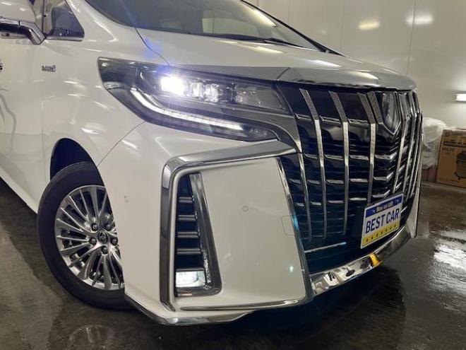 アルファードハイブリッドＳＲ　本州仕入　寒冷地仕様　禁煙車　ＪＢＬサウンド　プリクラッシュ　レーダークルーズ　純正１７インチＡＷ　社外１７ＡＷ＋スタッドレスタイヤ付　純正ナビ（フルセグ地デジ　ＤＶＤ再生　Ｂｌｕｅｔｏｏｔｈ）＋バックカメラ　全方位カメラ　デジタルインナーミラー　両側パワースライドドア　パワーバックドア　純正ブラックレザーシート　電動オットマン　ＬＥＤヘッドライト　前後ドライブレコーダー 4WD 2500 5Dr