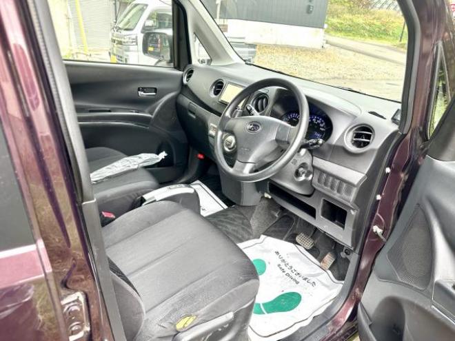 ルクラカスタム　Rリミテッド　4WD タイミングチェーン車　スマートキー　楽ナビ　ワンセグテレビ　HID 4WD 660 5Dr