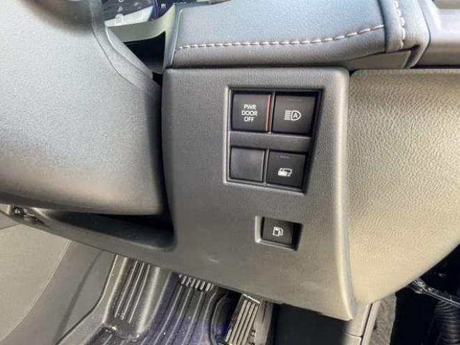 アルファード2.5 Z 4WD　寒冷地仕様　モデリスタエアロ　クレンツェ20インチ　パノラミックビューモニター　ビルトインETC2.0　電動リアゲート　走行中TV可　デジタルインナーミラー　フリップダウンモニター　BSM　社外前後ドラレコ 2500