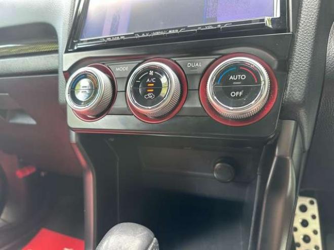 フォレスター2.0 tS 4WD　300台限定車/ターボ/社外ナビ/Bカメラ/電動リアゲート 2000