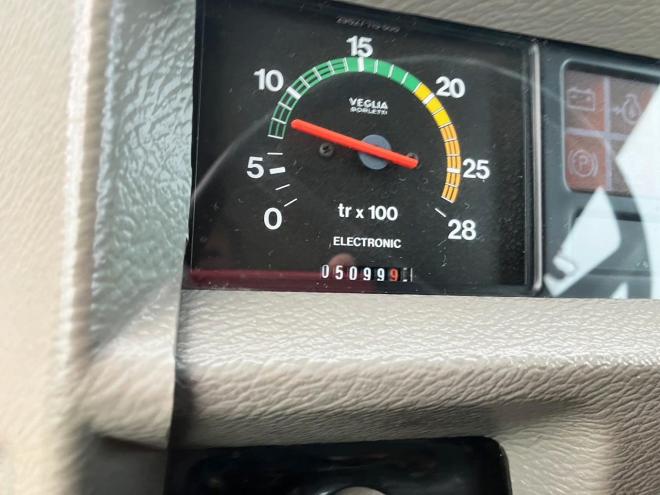 トラクターイセキ　中古　BIGT88