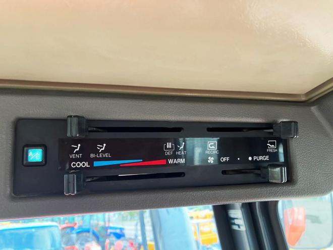 トラクタークボタ　中古　M1-85DT