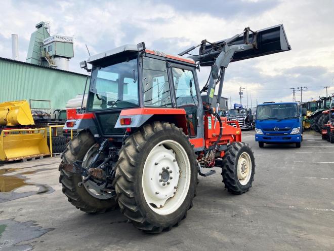 トラクタークボタ　中古　M1-85DT