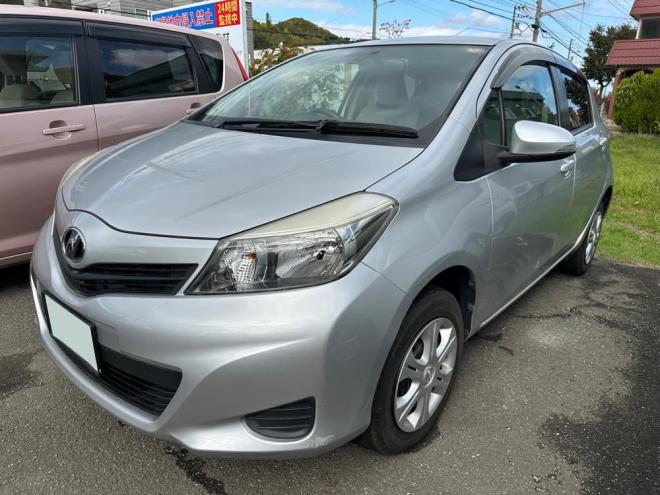 ヴィッツ 4WD 1300 5Dr