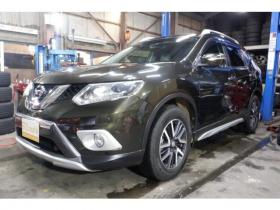エクストレイル 2.0 20X エクストリーマーX エマージェンシーブレーキ パッケージ 2列車 4WD ナビ・B/T・SR・TV・全方位カメラ・ETC・本州仕入・修復歴無・USB・パワーバックドア・ブラインドスポット・サンルーフ・LEDヘッドライト 2000