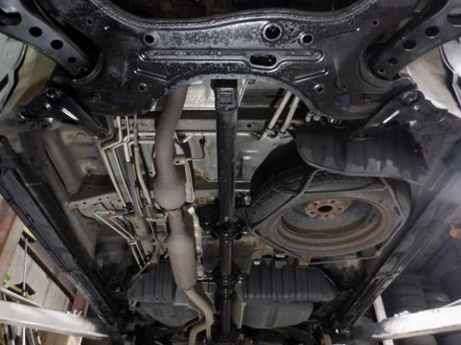 ヴォクシー2.0 ZS 4WD　後期型・ナビ・TV・B/T・Bカメラ・リアモニター・両側電動・スマートキー・プッシュスタート・ワイパーデアイサー・リアヒーター・パドルシフト・フォグランプ・寒冷地仕様 2000