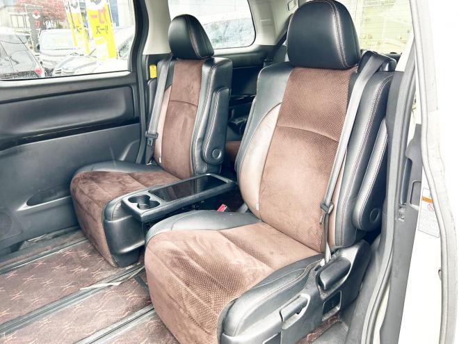 アルファード2.4 240SタイプゴールドⅡ 4WD　ローンが不安な方＜優遇ローン＞本州仕入　両側パワースライドドア　パワーバックドア 4WD
