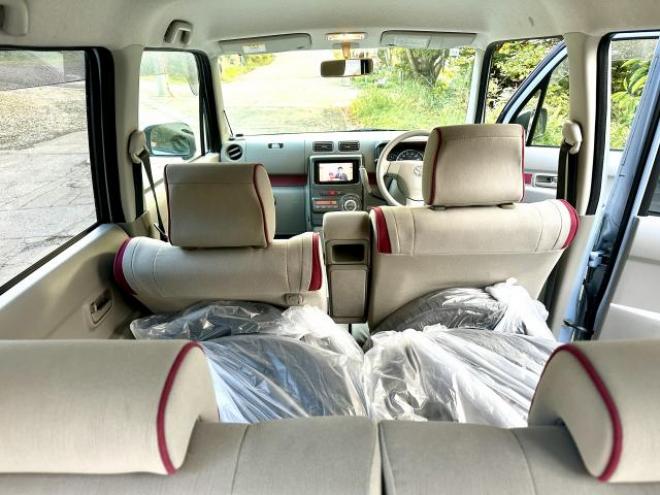 ピクシススペースX 4WD タイミングチェーン車　メモリーナビ　フルセグテレビ　DVD再生 Bluetooth エンジンスターター　スタッドレス付き 4WD 660 5Dr