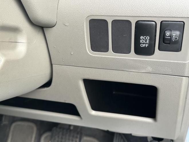 ピクシススペースX 4WD タイミングチェーン車　メモリーナビ　フルセグテレビ　DVD再生 Bluetooth エンジンスターター　スタッドレス付き 4WD 660 5Dr