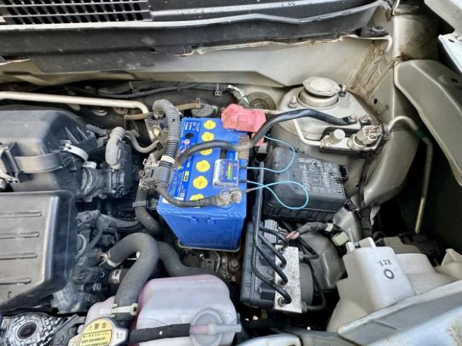 ピクシススペースX 4WD タイミングチェーン車　メモリーナビ　フルセグテレビ　DVD再生 Bluetooth エンジンスターター　スタッドレス付き 4WD 660 5Dr