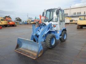 ホイールローダ　フルカワ　FL302-3 4WD 2Dr 4WD 2Dr