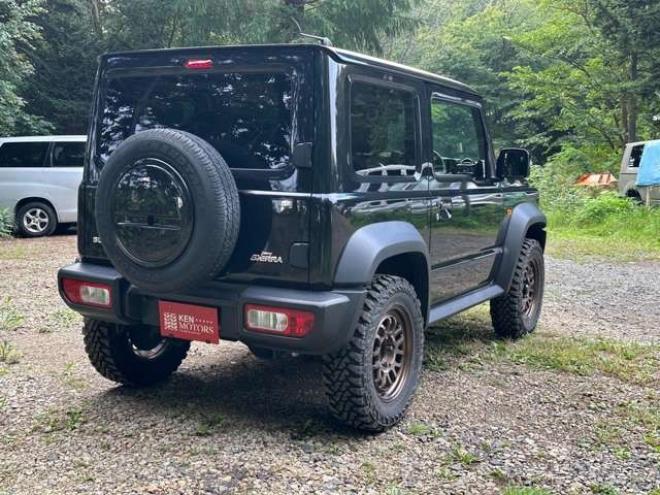 ジムニーシエラ1.5 JC 4WD パワステ パワーウィンドウ 社外ナビ 社外アルミ ABS キーレス ワンオーナー ETC ドライブレコーダー リフトアップ 横滑り防止装置 盗難防止装置 シートヒーター 1500