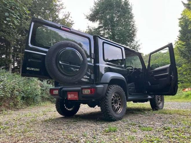 ジムニーシエラ1.5 JC 4WD パワステ パワーウィンドウ 社外ナビ 社外アルミ ABS キーレス ワンオーナー ETC ドライブレコーダー リフトアップ 横滑り防止装置 盗難防止装置 シートヒーター 1500