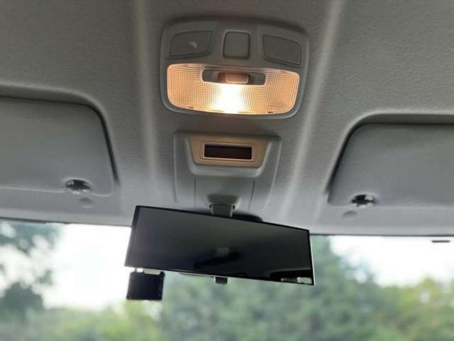 ジムニーシエラ1.5 JC 4WD パワステ パワーウィンドウ 社外ナビ 社外アルミ ABS キーレス ワンオーナー ETC ドライブレコーダー リフトアップ 横滑り防止装置 盗難防止装置 シートヒーター 1500