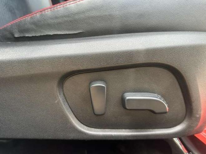 フォレスター2.0 tS 4WD 300台限定車/ターボ/社外ナビ/Bカメラ/電動リアゲート 2000