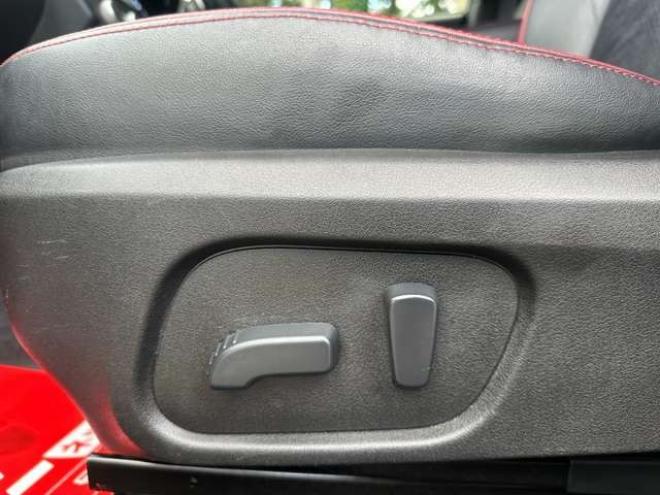 フォレスター2.0 tS 4WD 300台限定車/ターボ/社外ナビ/Bカメラ/電動リアゲート 2000