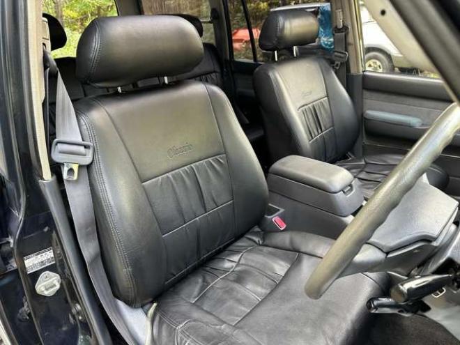 ランドクルーザー80 4.2 VXリミテッド EGR装着車 ディーゼルターボ 4WD リフトアップ 社外バンパー 3連メーター サンルーフ キーレス クルーズコントロール ETC パワステ パワーウィンドウ 社外ナビ 社外アルミ キーレスエントリー 4200