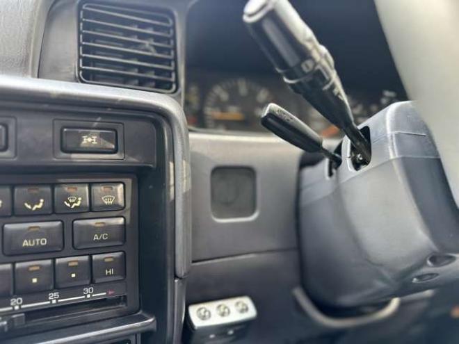 ランドクルーザー80 4.2 VXリミテッド EGR装着車 ディーゼルターボ 4WD リフトアップ 社外バンパー 3連メーター サンルーフ キーレス クルーズコントロール ETC パワステ パワーウィンドウ 社外ナビ 社外アルミ キーレスエントリー 4200