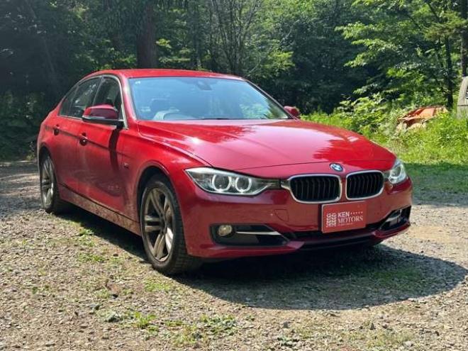BMW3シリーズ 320i xドライブ 4WD 電動シート/ナビ/Bカメラ/CD/Bluetooth 正規輸入車 2000