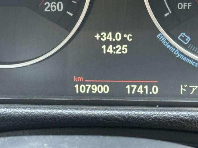 BMW3シリーズ 320i xドライブ 4WD 電動シート/ナビ/Bカメラ/CD/Bluetooth 正規輸入車 2000