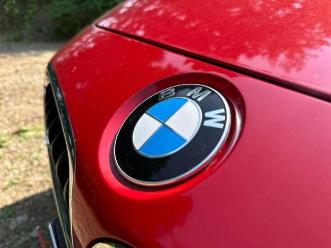 BMW3シリーズ 320i xドライブ 4WD 電動シート/ナビ/Bカメラ/CD/Bluetooth 正規輸入車 2000